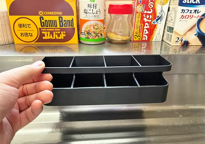 マグネット傘立ての活用写真（撮影：grapeライフハック編集部）