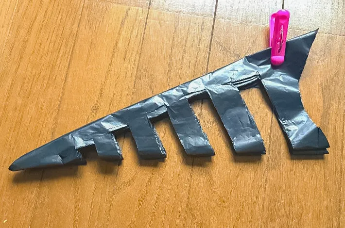 切りとったゴミ袋の写真（撮影：grapeライフハック編集部）