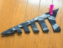 『巨大蜘蛛の巣』を作る写真（撮影：grapeライフハック編集部）