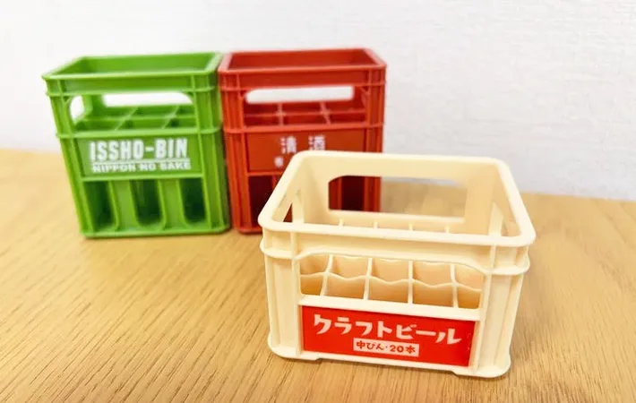 『山田化学 ミニチュア ビールケースⅡ』の写真（撮影：ワード）
