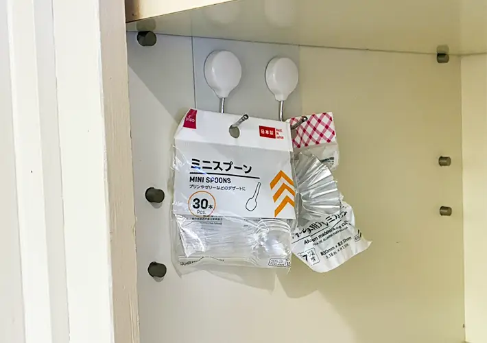 ブックエンドの活用写真（撮影：grapeライフハック編集部）