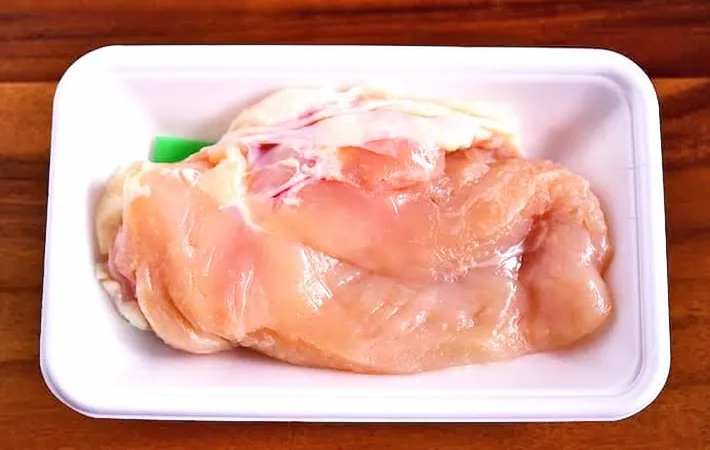 『鶏むね肉』の写真（撮影：小泉明代）