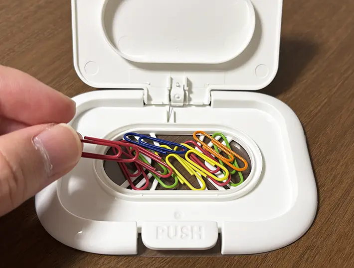 ウェットシートの蓋の画像