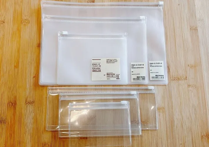『無印良品 EVAケース・ファスナー付』の写真（撮影：キジカク）
