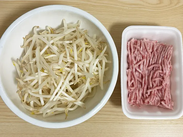 モヤシとひき肉の写真（撮影：grapeフード編集部）