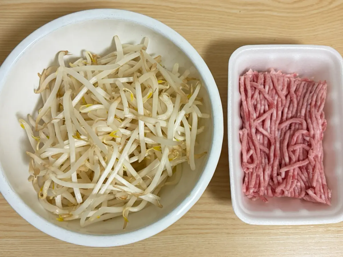 もやしとひき肉の写真（撮影：grapeフード編集部）