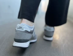 街歩きも旅行もこれ一択！　私が「もっと早く買えばよかった」と感動したニューバランスのスニーカー