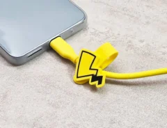 「君に決めた！」「いけ、100Wだ！」　かわいすぎる充電ケーブル、黄色と黒どっちを選ぶ？