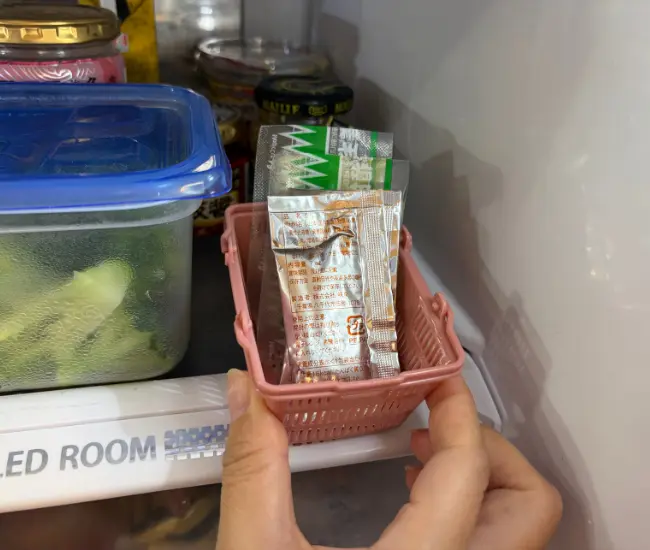 冷蔵庫収納に活用している様子（撮影：grapeライフハック編集部）