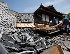 熊本で震度6強、気象庁「これが本震」　各地で甚大な被害　阿蘇大橋が崩落