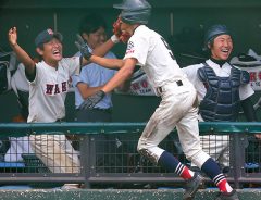 高校野球西東京大会に『逆一本足打法』の球児現る　こんな打ち方ってあり？