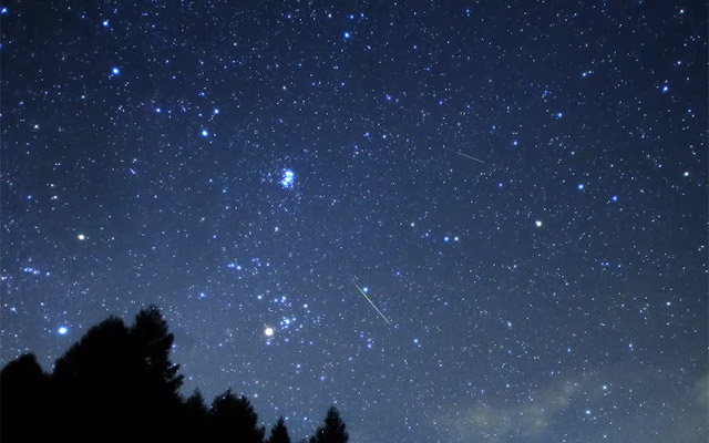 ペルセウス座流星群 2016 に対する画像結果