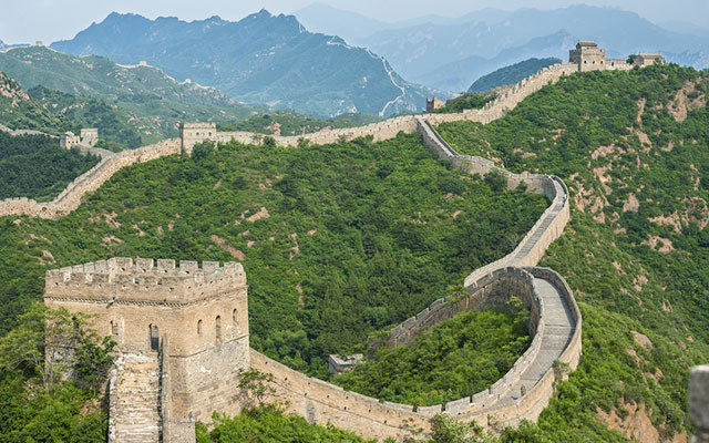 万里の長城がまっ平に 修復されたその姿をみて 中国国民が激怒する事態に Grape グレイプ
