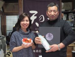 『日本酒×いちご』のマリアージュ　世界初！いちご専用の日本酒ができました