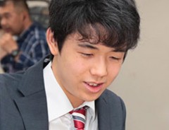 １４才プロ棋士・藤井聡太４段を育てた　スイス生まれの『木製立体パズル』が大人気！