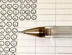 「１本のボールペンに含まれるインク量が気になる」軽い気持ちで調べてみたら？