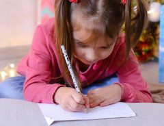 幼稚園に通う５歳の娘　書いてる手紙を見て、思わず「間違えてない？」