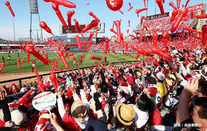 ２万人以上はいる 野球場で発見した迷子に 両親の特徴を尋ねたら ズッコけた Grape グレイプ