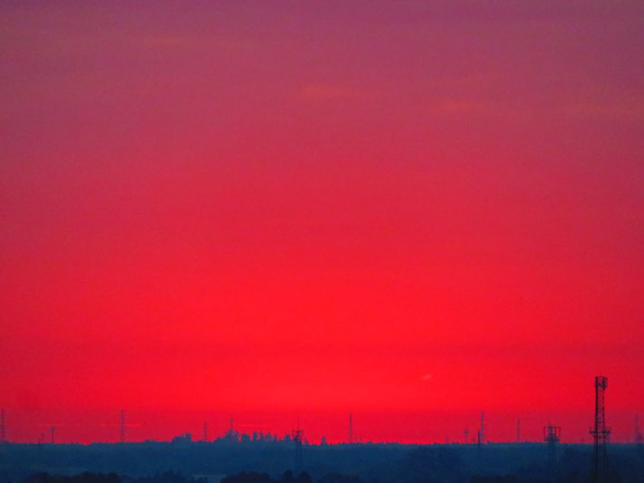 これは現実 朝焼けの空を撮影した４枚に驚きの声 Grape グレイプ