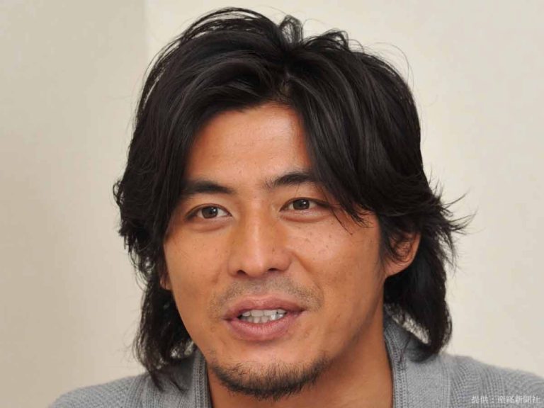 坂口憲二の現在の姿に 相変わらずイケメン バイクにまたがり さわやかすぎるスマイル Grape グレイプ