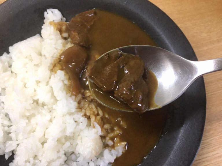 私 史上最強のレトルトカレー プロの味 ステーキ専門店の 飛騨牛カレー が激うま Grape グレイプ