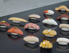 天然石で作られた『寿司』　美大生の卒業制作に「すごすぎる」「実物を見たい」の声