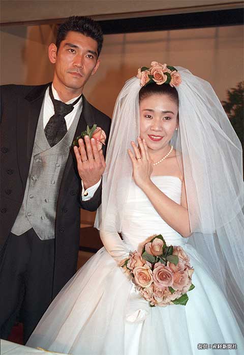 挙式、披露宴を行った杉本哲太と神津はづき 1992年