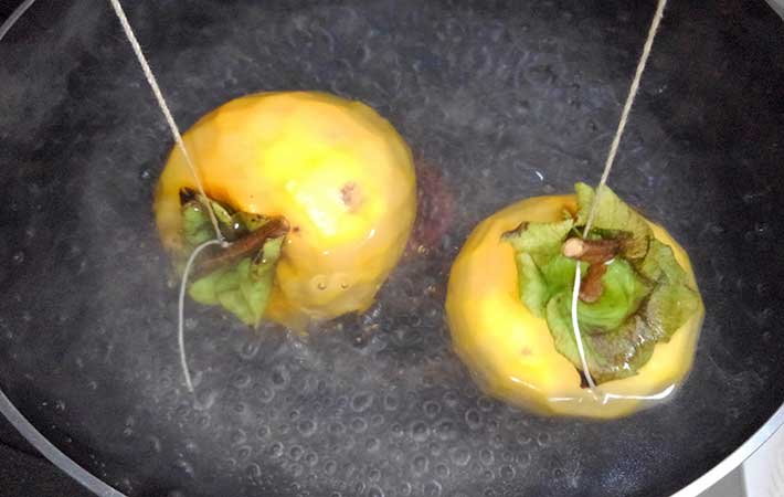 干し柿の作り方が意外と簡単だった 甘柿を使えばいい 時期は 熱湯を使った裏技も Grape グレイプ
