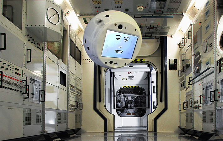 近い将来 宇宙飛行士のお供はこんなaiロボットに でも顔がちょっと